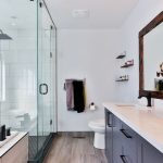 Keramik kamar mandi minimalis.| Unsplash.com